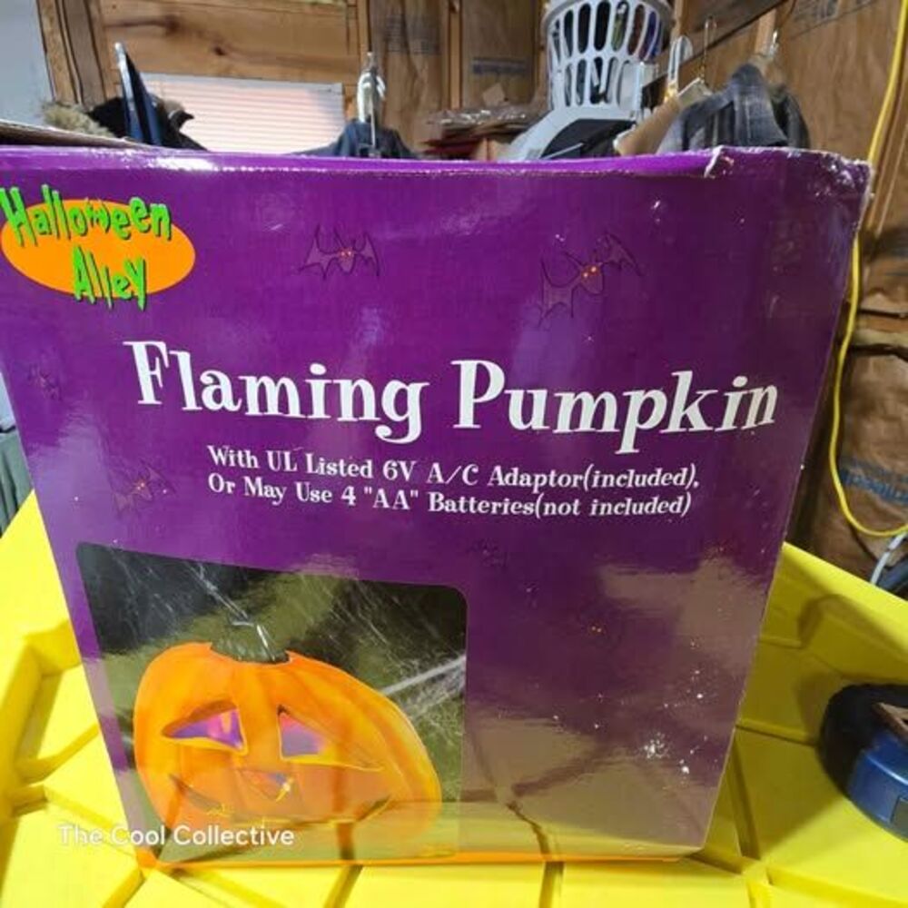 #3 HALLOWEEN ITEMS (Dimensions in Pics)